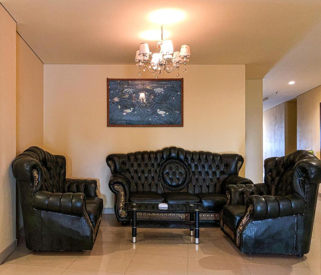 Grand Madani Hotel Матарам Экстерьер фото